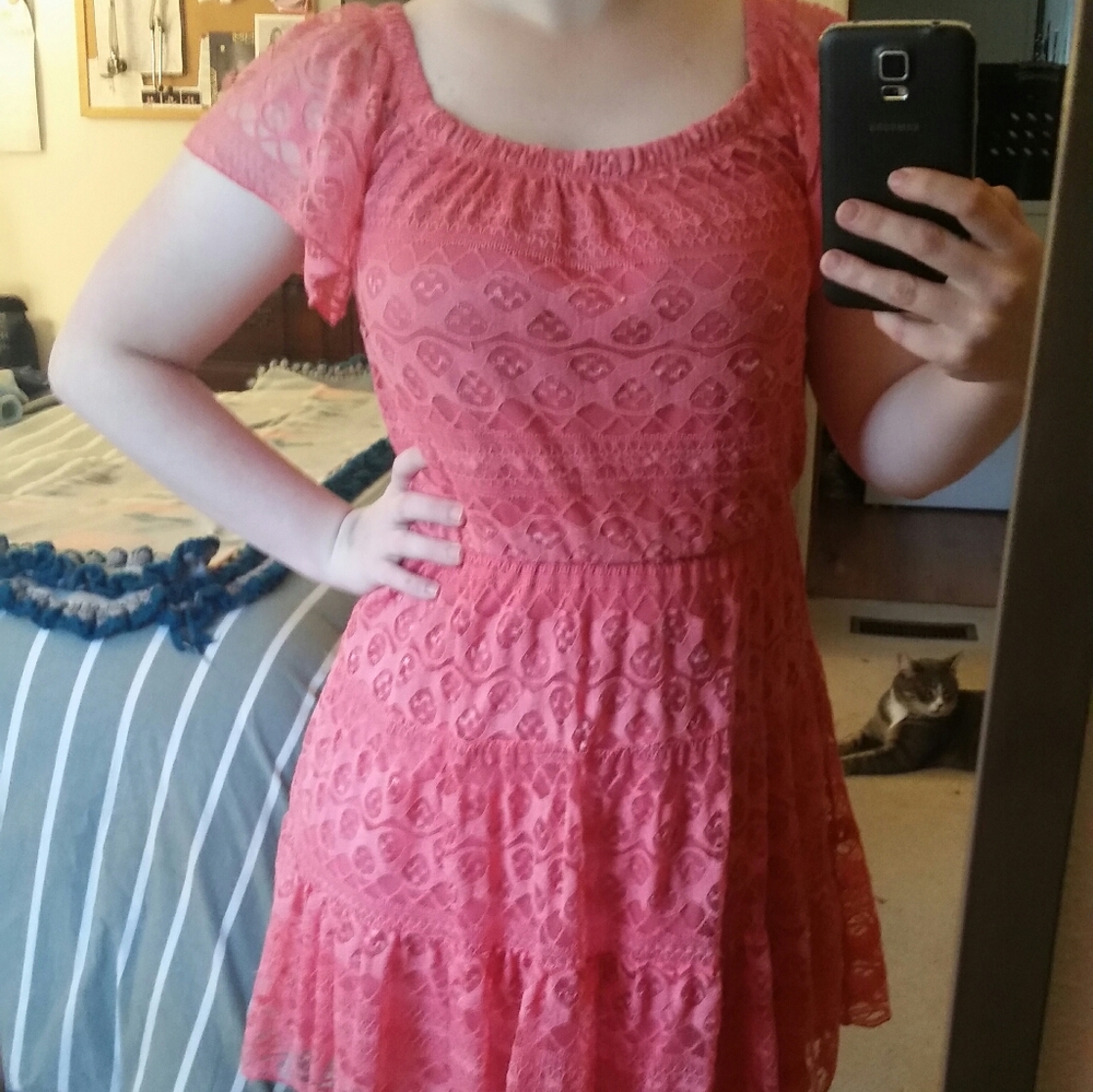 Pink dress - Picture 3 of 3